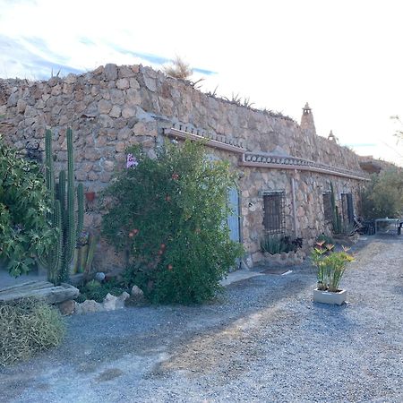 Cuevas El Torriblanco Guest House Gorafe ภายนอก รูปภาพ
